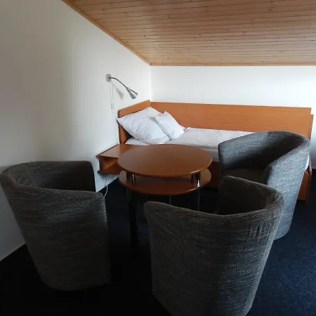 Gasthuis Flora 3*